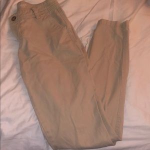 Old Navy Sweetheart Khakis